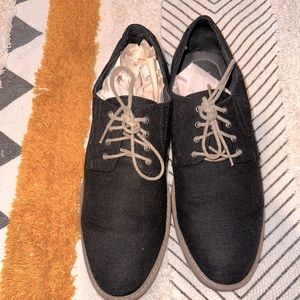 Perry Ellis Men’s JACKSON Canvas Oxford Shoe Size 11.5